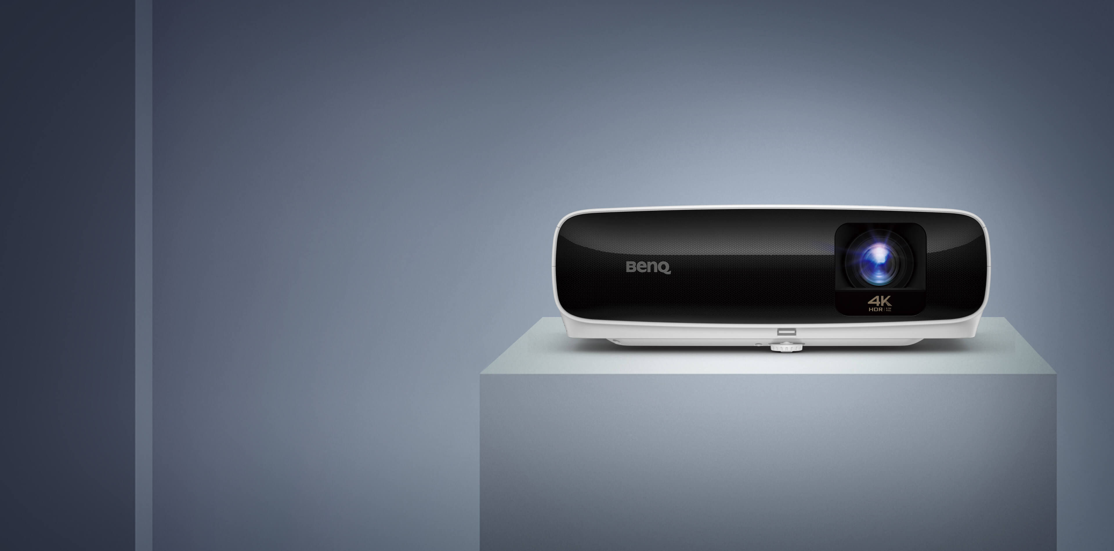 BenQ TK810